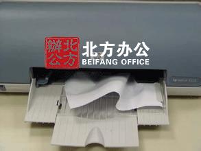 办公打印机卡纸了怎么把它弄出来,打印机卡纸应该怎么做