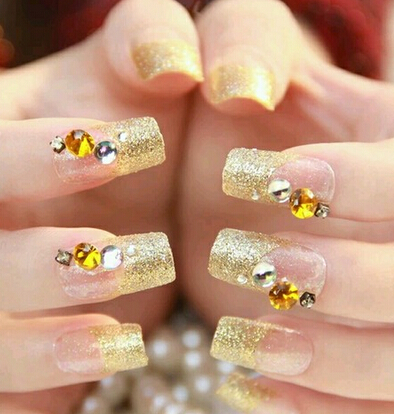 光疗延长甲不用打磨机怎么卸掉,如何自己在家卸掉光疗美甲