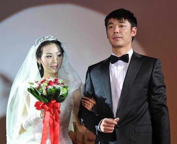 国足太太团女友,武磊有多爱国足