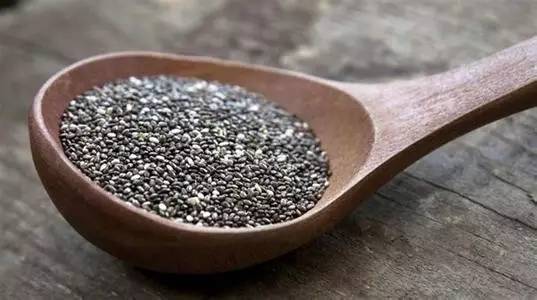 吃素对皮肤有啥影响,吃肉皮肤好还是吃素皮肤好