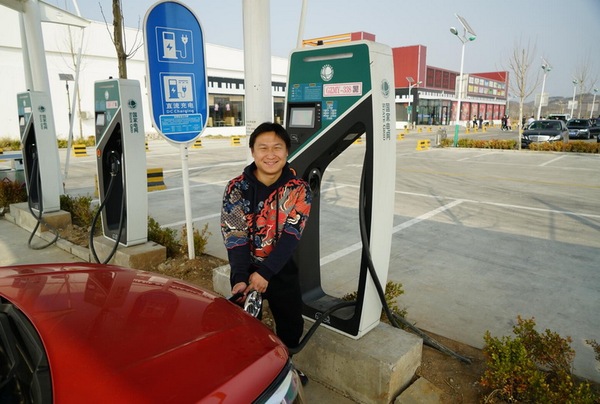 北汽ev260测评,续航评测车评人