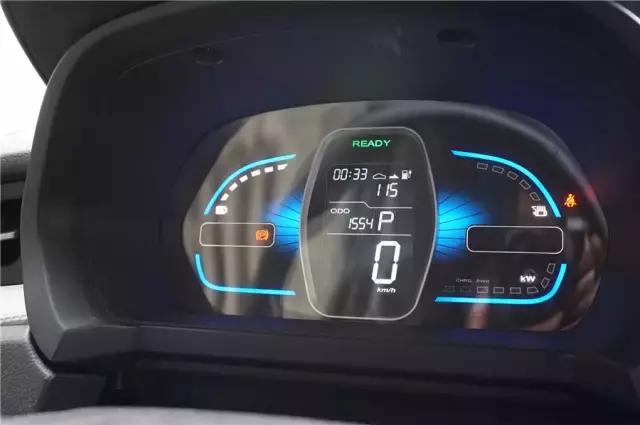 成都共享汽车增至6家，最全实测报告在此！9.9开奔驰都是豁你