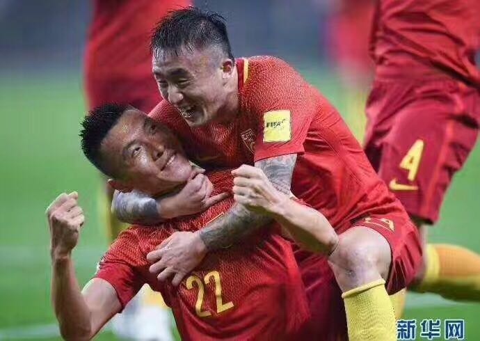 2010中国足球vs韩国全场回放,中国和韩国足球比赛精彩瞬间