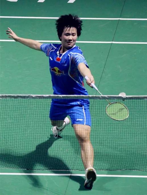 何冰娇上演最刺激绝杀,何冰娇让球