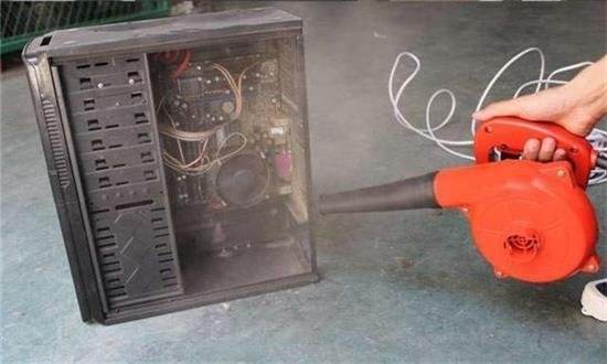 看cpu温度还是看cpu核心温度,电脑CPU温度在多少算正常