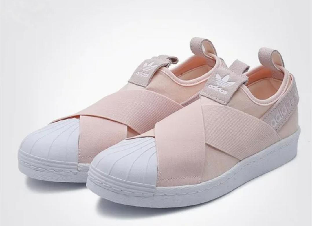 运动鞋既能冬天穿又能夏天穿,少女心满满的运动鞋