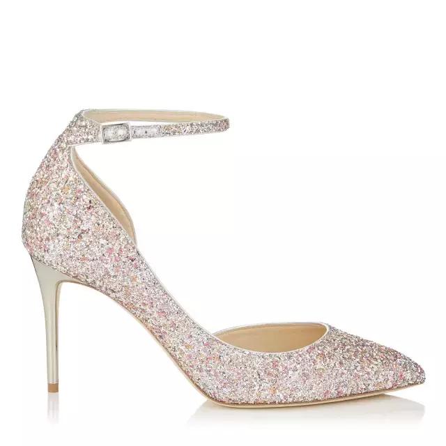 全球十大最美婚鞋品牌,适合脚宽脚胖的红色婚鞋测评