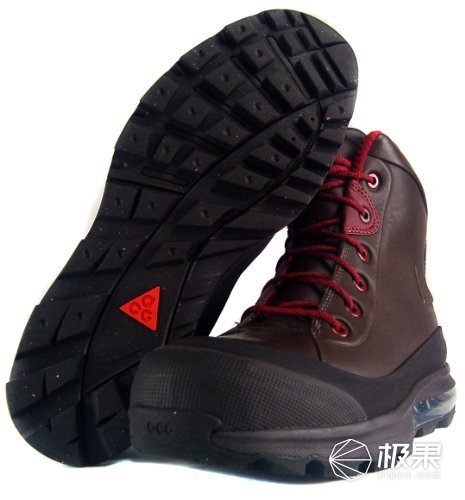 你从不关注的鞋底花纹，却成了乔丹科比封神的“秘密”