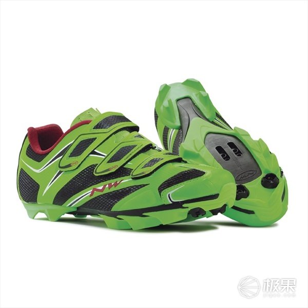 你从不关注的鞋底花纹，却成了乔丹科比封神的“秘密”