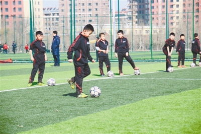 2023全国精英青少年足球训练营,2023青少年足球集训营