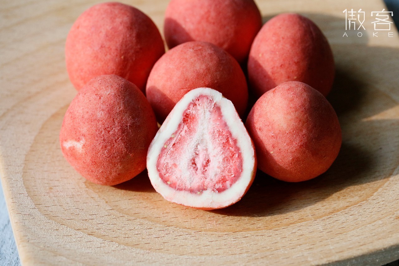 发现3种几乎零差评网红零食,网红小吃零食手撕肉