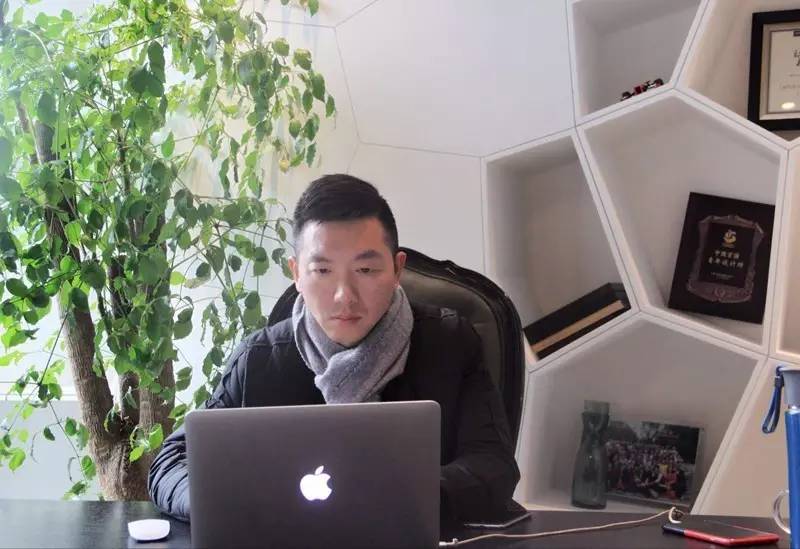 高端访谈｜设计师王鹏：室内设计就是写好“命题作文”