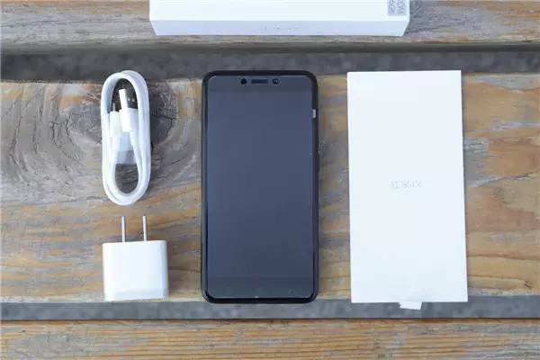 百元性价比手机新选择红米4X体验评测