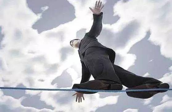 只有信用极高的人微信钱包里才有这*款贷**按钮，但借钱前先看本文！