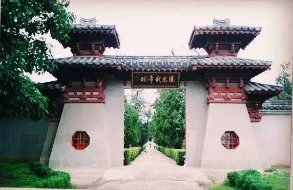 景区年票是怎么办理的,旅游年票的办理时间是多久