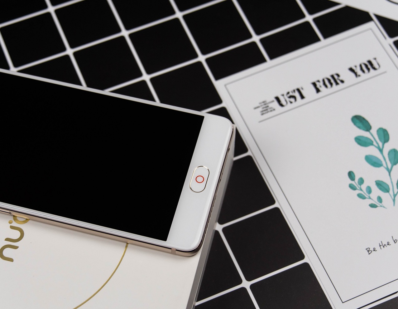 努比亚n2青春版发布,努比亚m2畅玩版评测