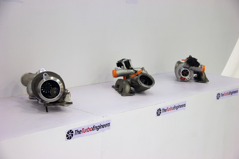 豪车美女大牌改件齐聚MesAuto展台