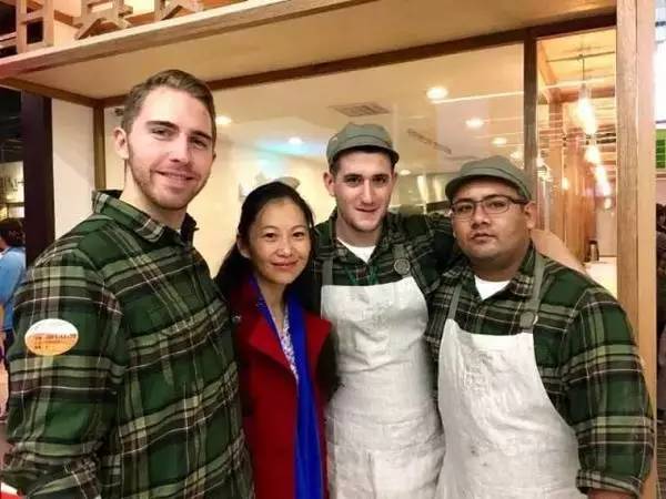 美国人吃日本包子案件,美国人吃包子饺子