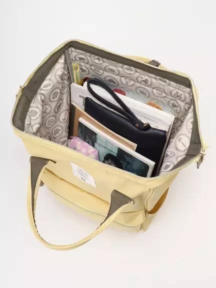 有态度｜谁说双肩包就是年轻人的专利，明明是谁背谁都美啊！