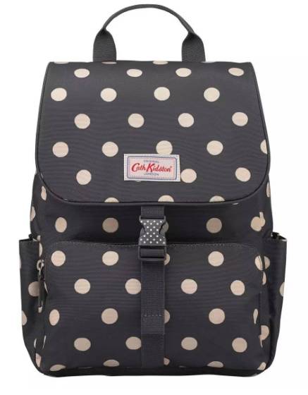 有态度｜谁说双肩包就是年轻人的专利，明明是谁背谁都美啊！