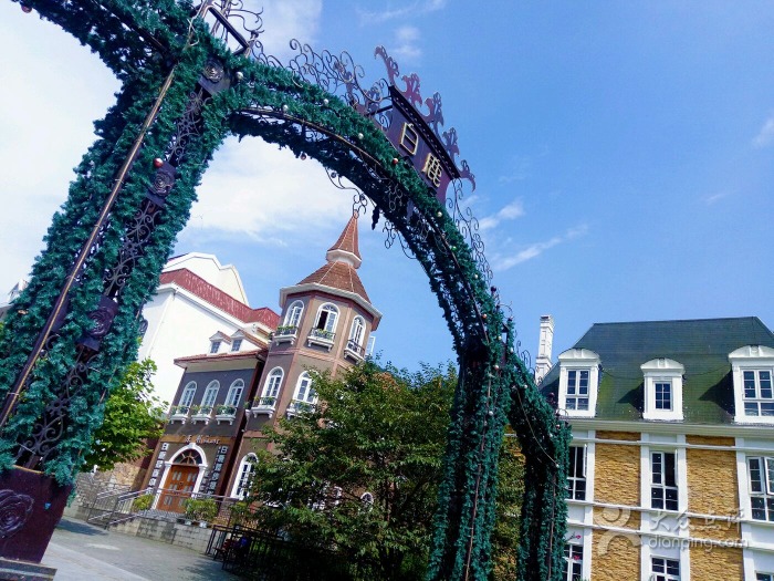 推荐一下成都拍婚纱照的地方,成都几月份拍婚纱照比较好