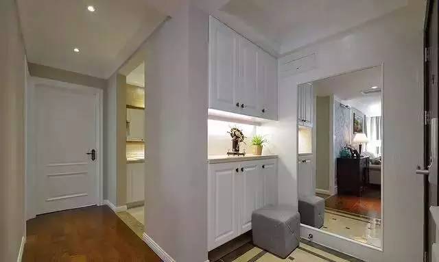 客厅没有电视背景墙的位置怎么办,电视背景墙不靠墙处理