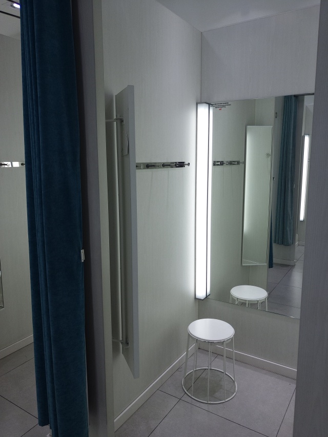 试衣间店铺测评,试衣间拍照哪家强