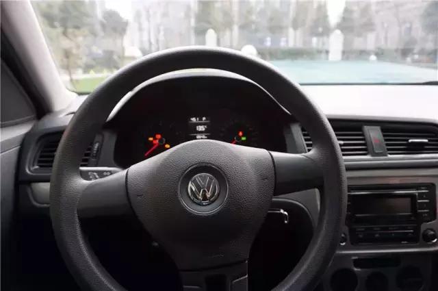 成都共享汽车增至6家，最全实测报告在此！9.9开奔驰都是豁你