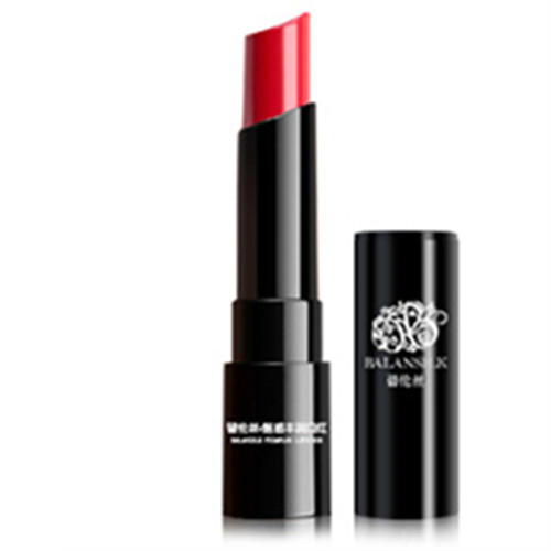 好看的精致的唇妆,特别饱满的嘴唇