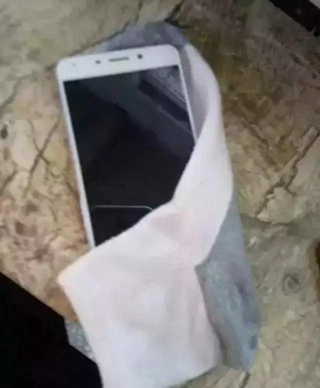 男人惹女生生气的高情商句子,男人故意惹你生气刺激你的表现