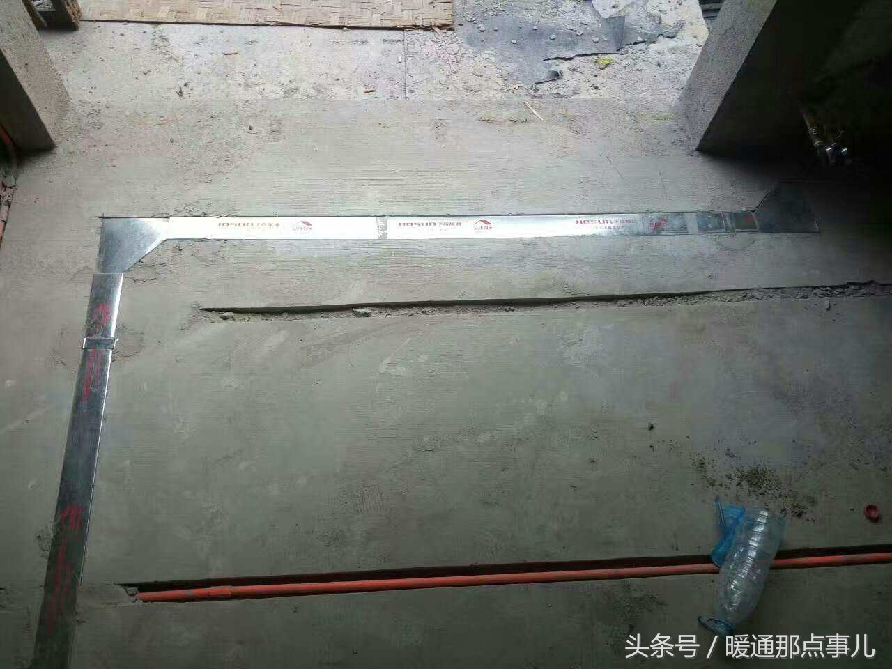 成都暖气片安装明管效果图,成都明装80平方暖气片价目表