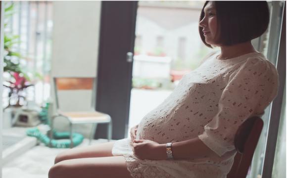 婆婆给怀孕媳妇炖汤,孕妇不小心喝了有人参的鸡汤