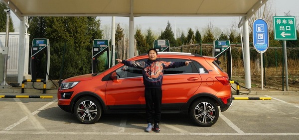 北汽ev260测评,续航评测车评人