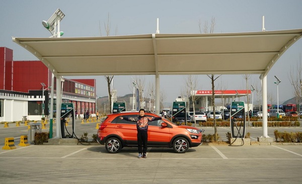 北汽ev260测评,续航评测车评人