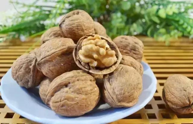 陈金海：陕西核桃已超千万亩，大多数种植户将面临滞销的挑战！