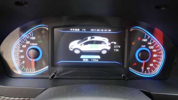 北汽ev260测评,续航评测车评人