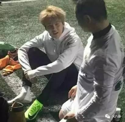 鹿晗约球,鹿晗李易峰合作视频