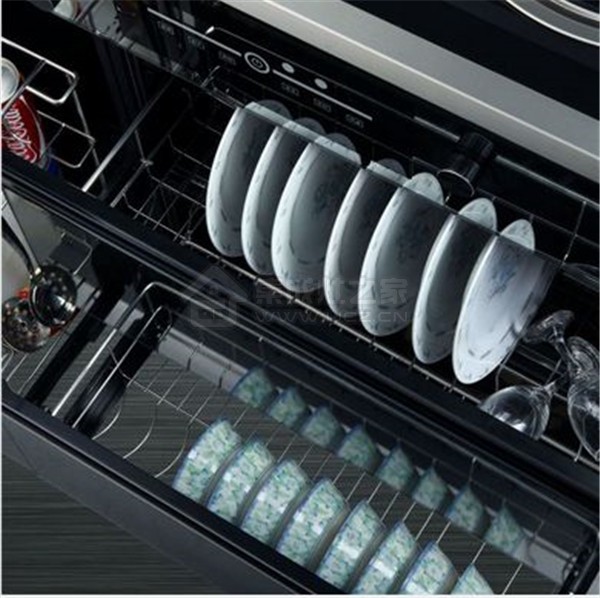 消毒柜插电就跳闸是什么故障,老板消毒柜e1故障怎么解决