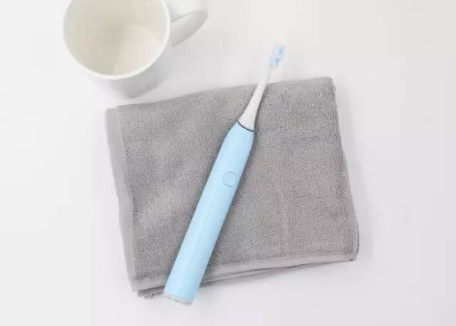 便宜电动牙刷与贵的电动牙刷区别,电动牙刷真的比普通牙刷好用