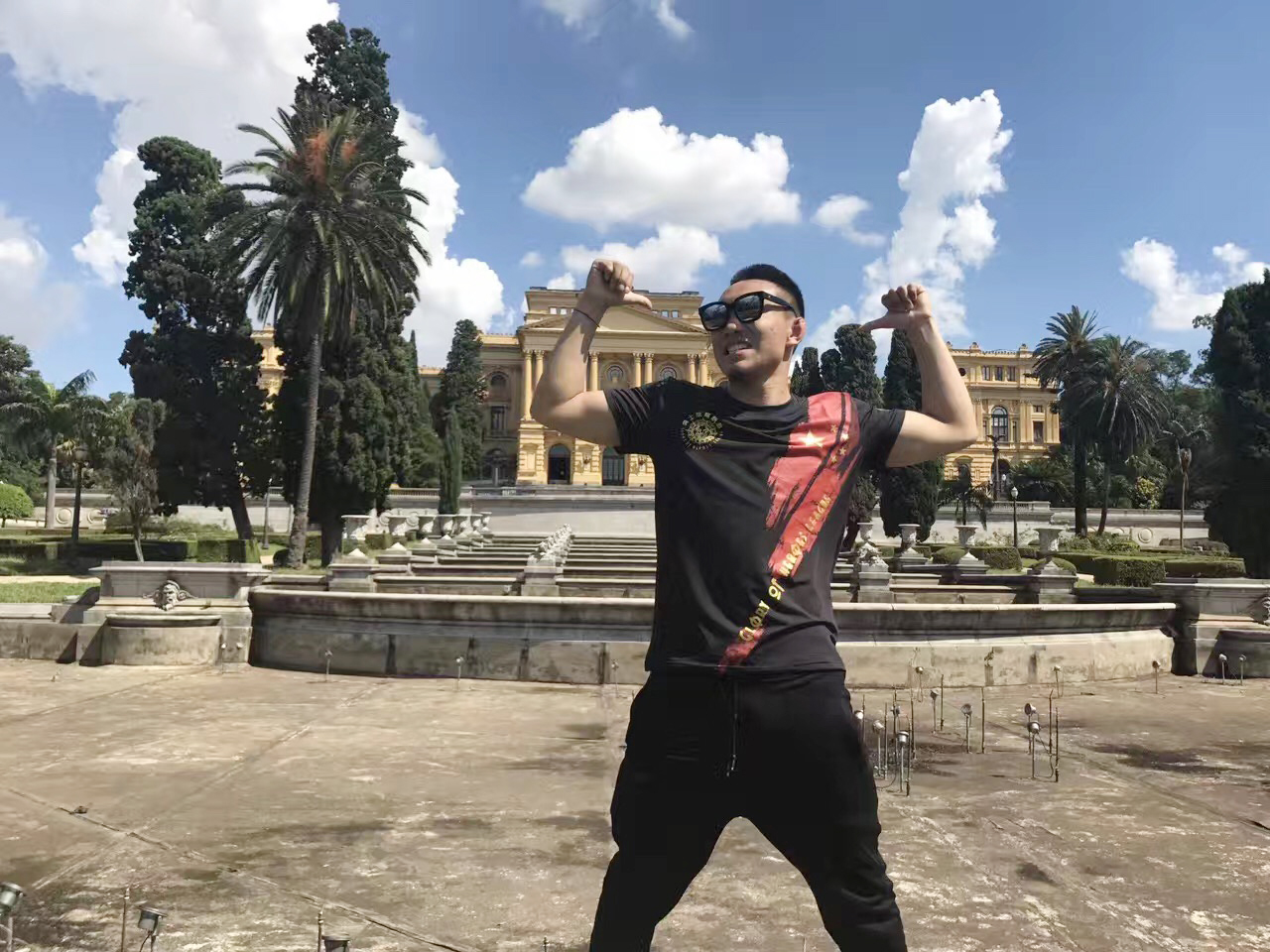 閮櫒鍐埓澧ㄩ暅,閮櫒鍐殑淇濋晼