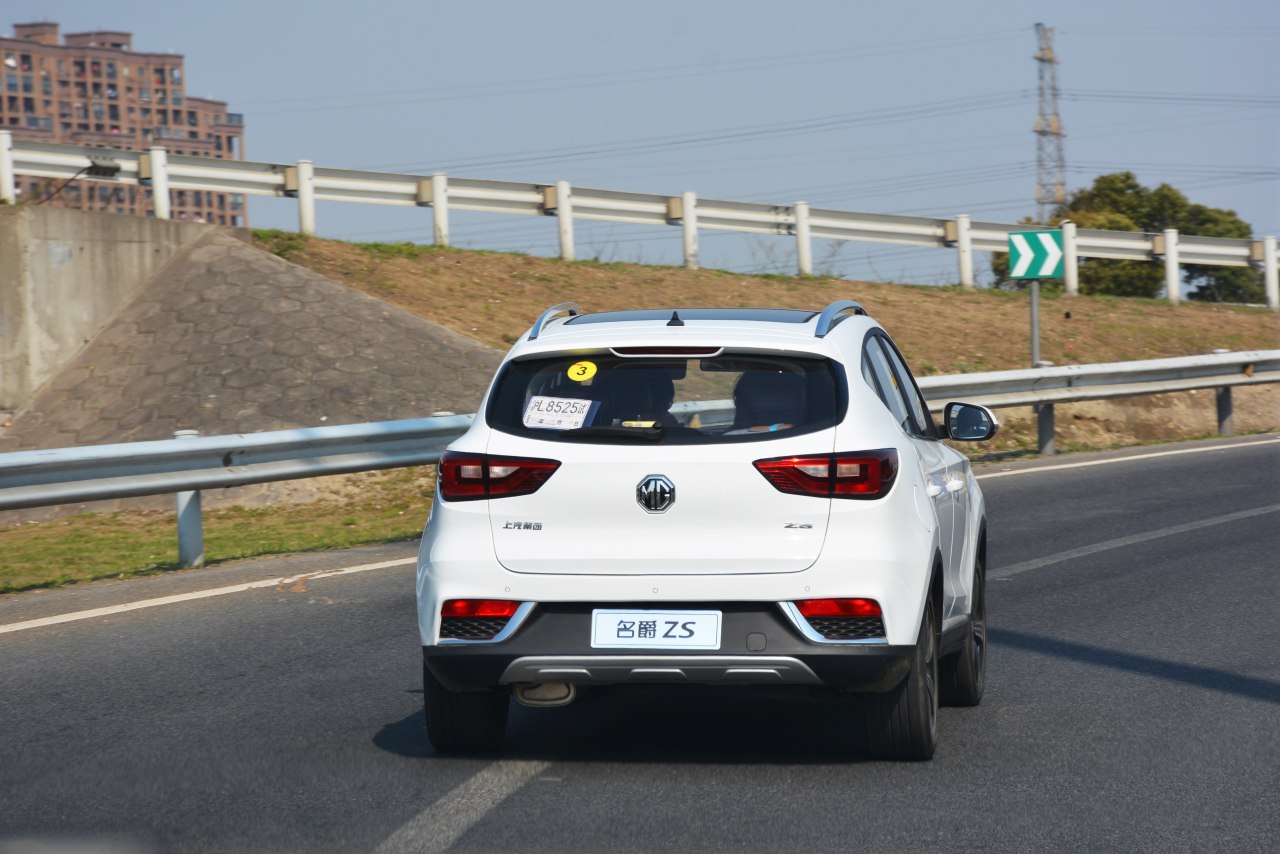 名爵zs淘汰了吗,名爵zs怎么选