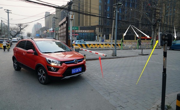 北汽ev260测评,续航评测车评人