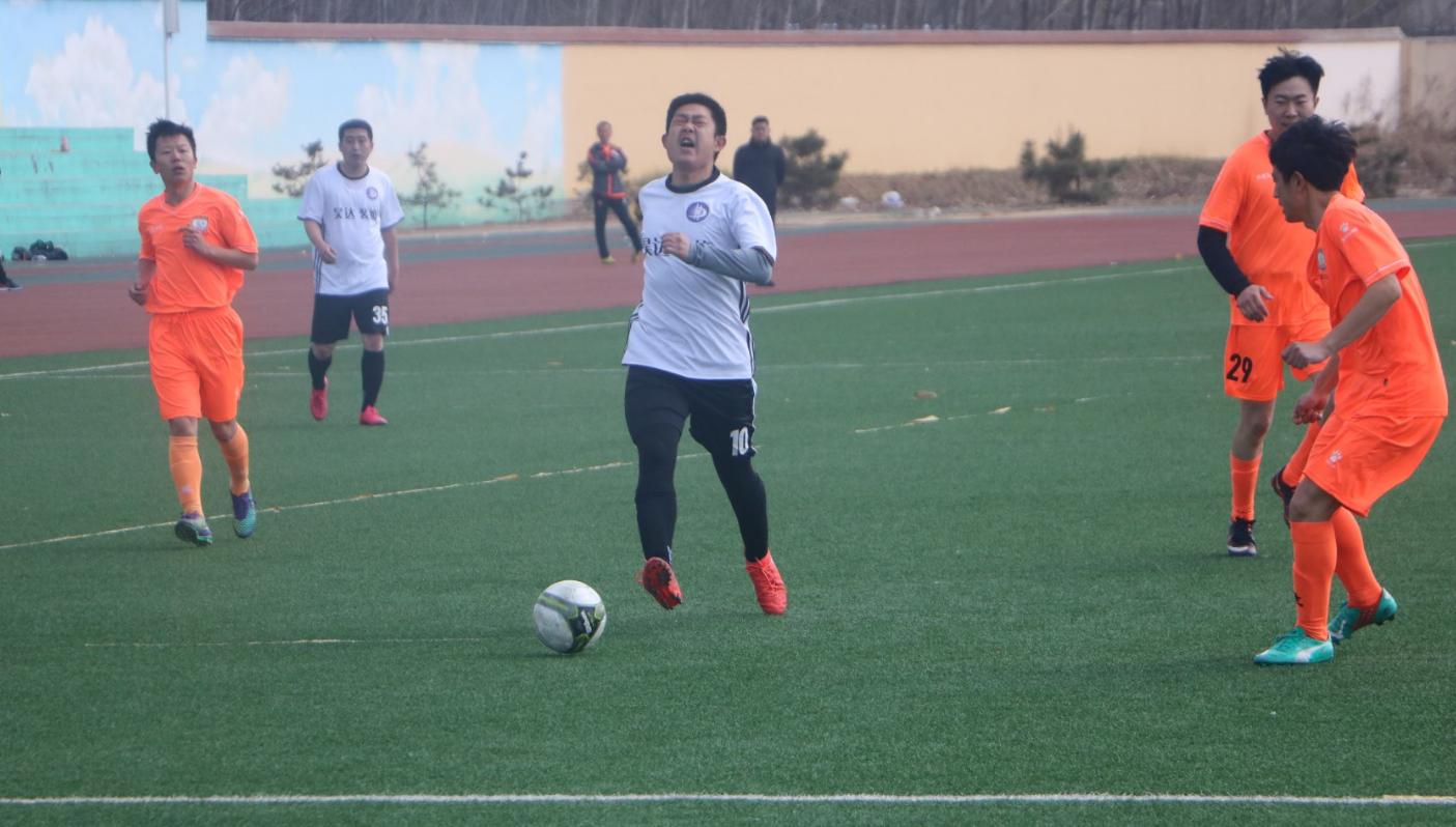 足球比赛海报泰山,足球联赛开赛海报