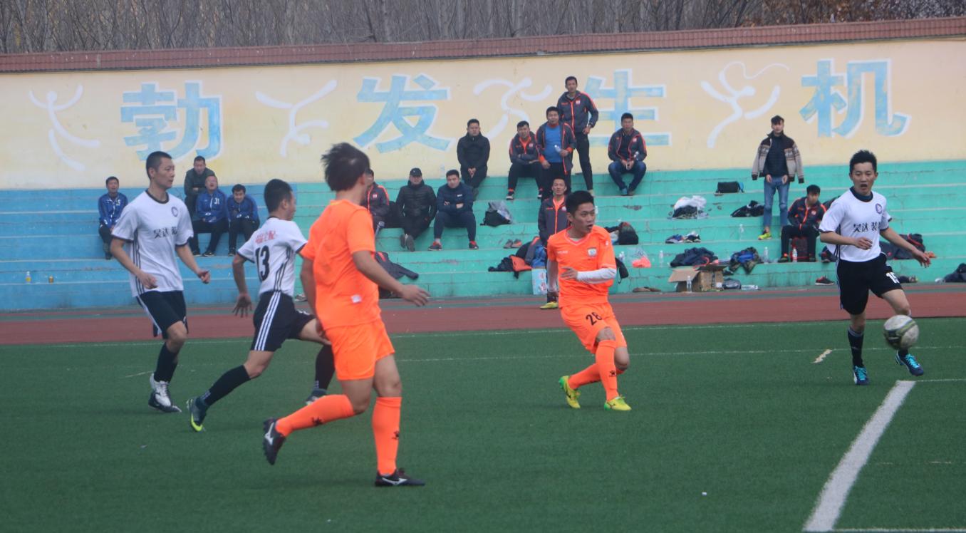 足球比赛海报泰山,足球联赛开赛海报