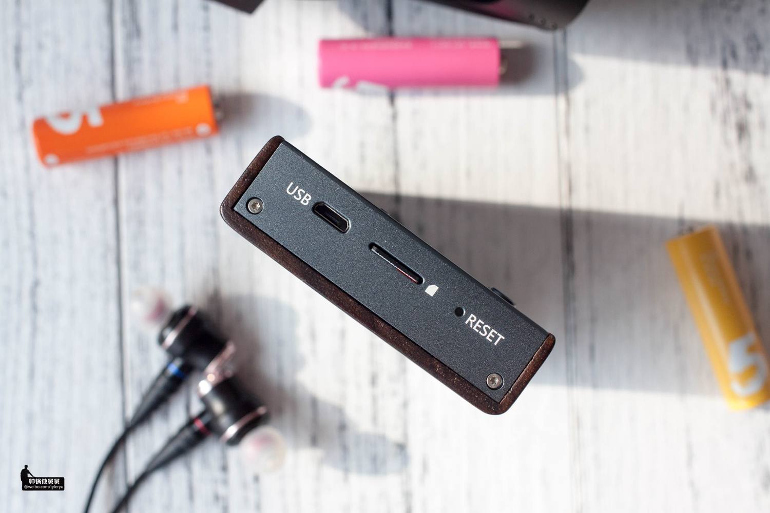 七彩虹c4为什么比c10贵很多,七彩虹c10为什么不如c4