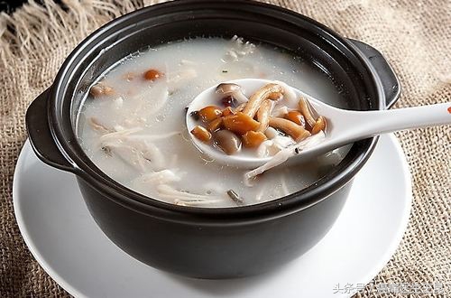 肿瘤病人喉咙干口干,肿瘤患者口干舌燥怎么回事