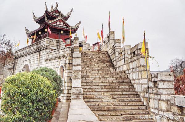 青岩｜一盏清茶一抹暗香，一段黔南往事