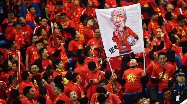 国足伊朗全场,国足对阵伊朗2004