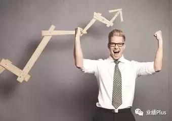 “月初逼、月中压、月底放”——原窝窝团销售总监管理干货分享