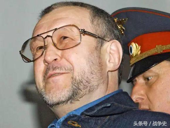 鑻忚仈榛戦亾鏁欑埗瑙嗛,鍏嬫牸鍕冩墦榛戞嫵